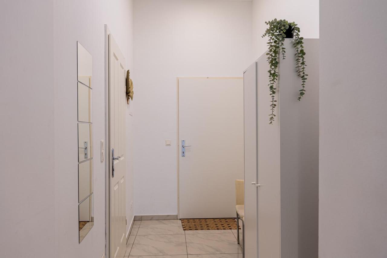 My City Apartment Vienna- One Bedroom Экстерьер фото