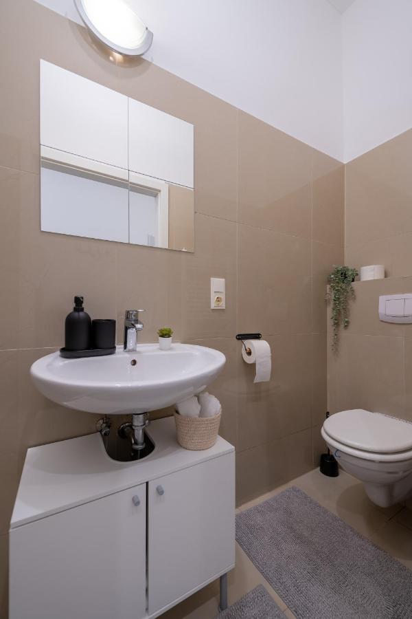 My City Apartment Vienna- One Bedroom Экстерьер фото
